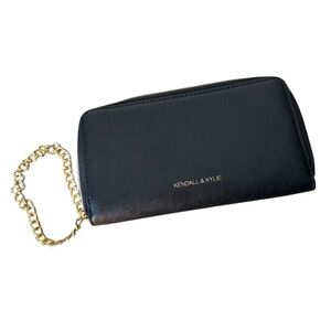 KENDALL & KYLIE Black Clutch Wallet Wristlet Gold Toned Chain Handle